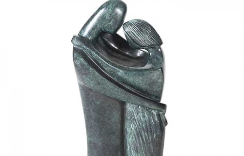 embrace-after-picasso