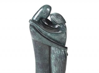 embrace-after-picasso